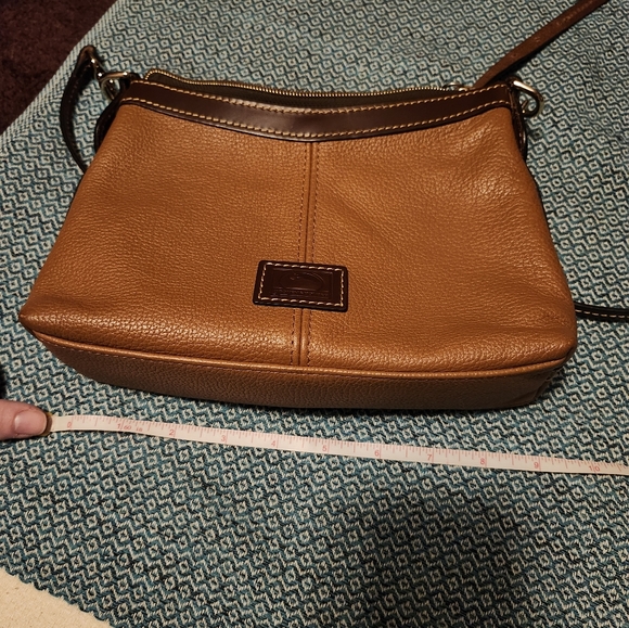 Dooney and Bourke Crossbody Bag - Picture 5 of 6